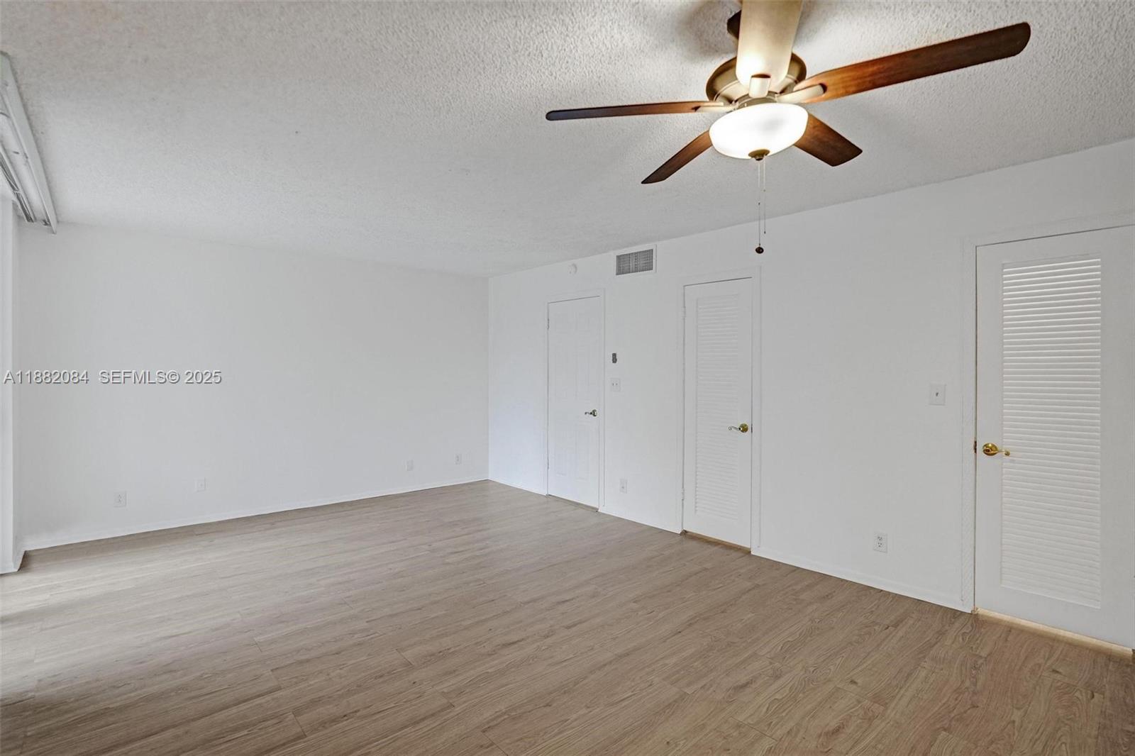 VENETIAN PARK IV CONDO - Residential