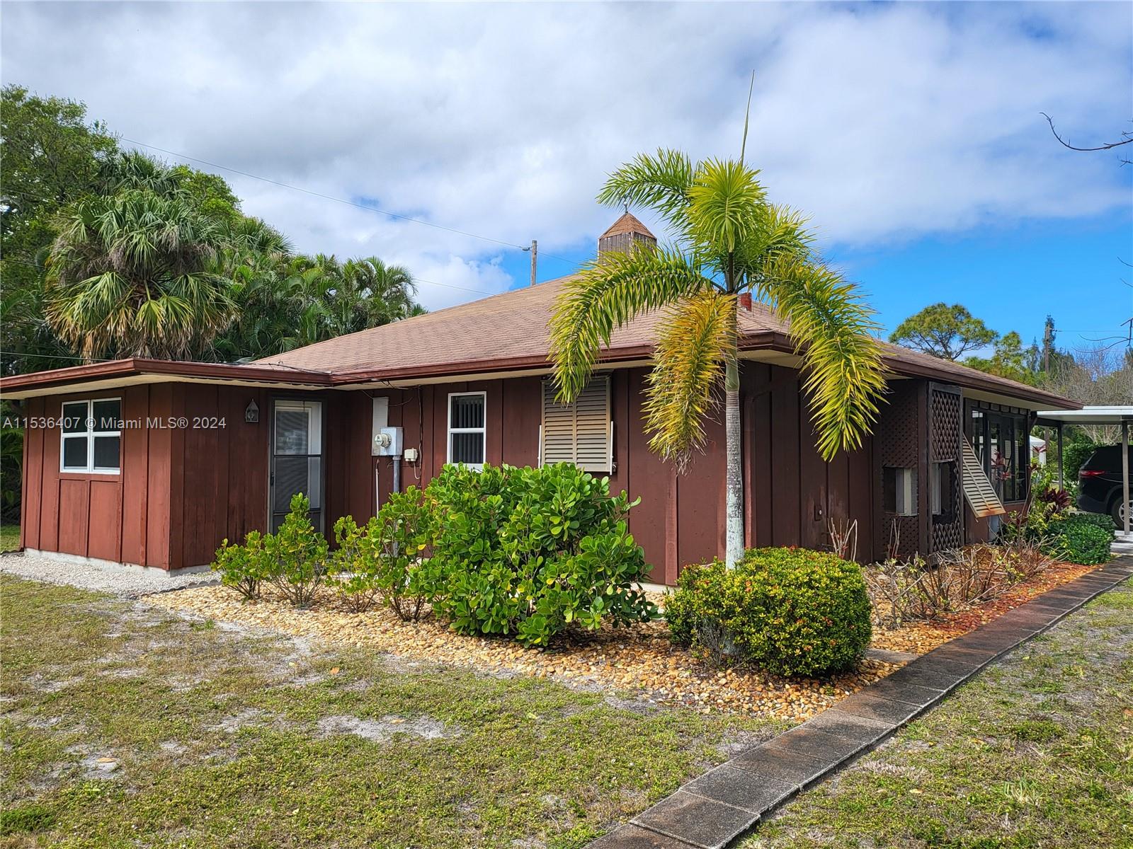 Property for Sale at 2611 111th St N St, Palm Beach Gardens, Palm Beach County, Florida - Bedrooms: 2 
Bathrooms: 2  - $439,000