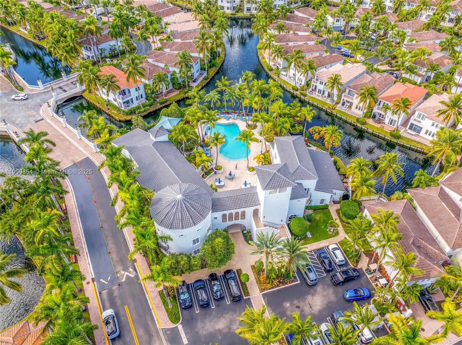 AVENTURA LAKES - PHASE II - Residential Lease