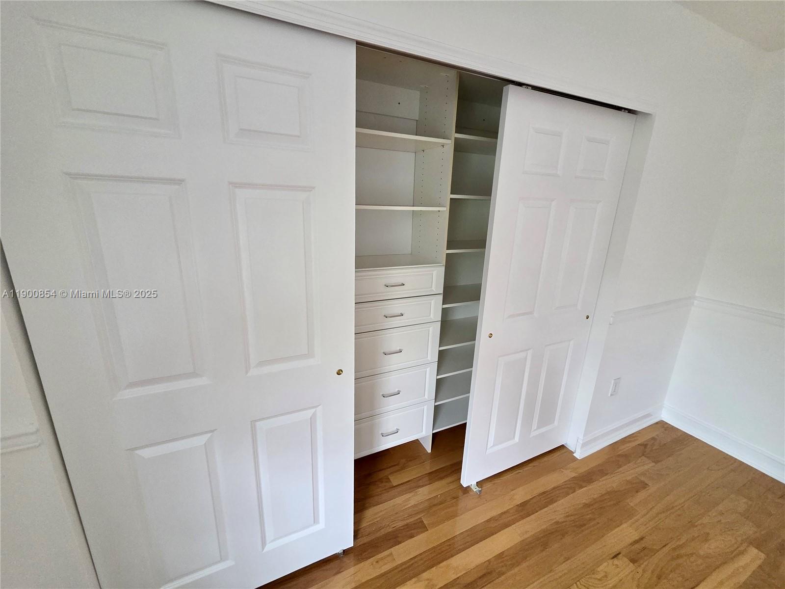 AVENTURA LAKES - PHASE II - Residential Lease