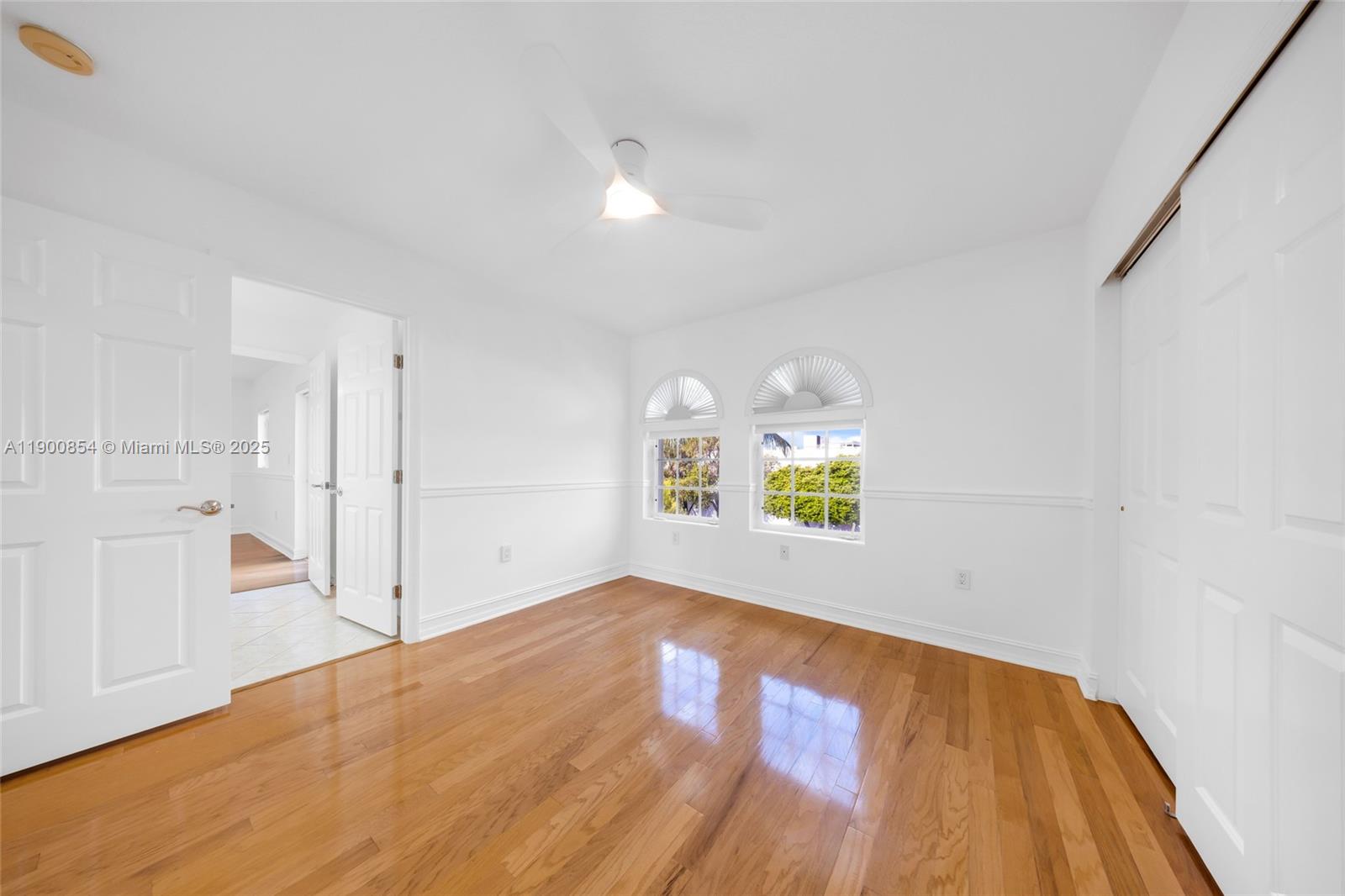 AVENTURA LAKES - PHASE II - Residential Lease