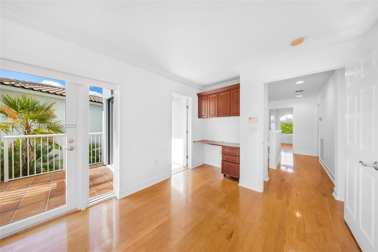 AVENTURA LAKES - PHASE II - Residential Lease