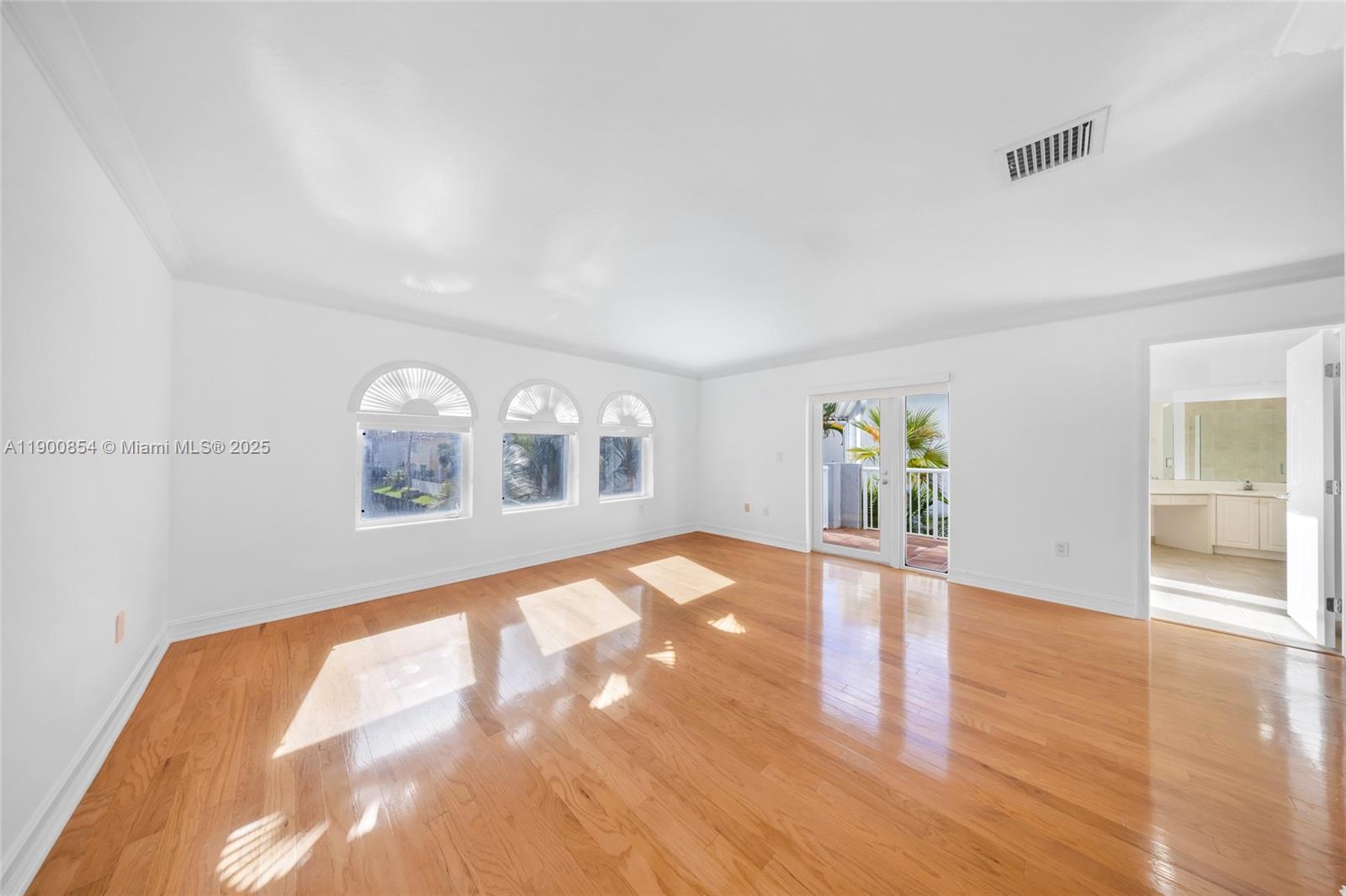 AVENTURA LAKES - PHASE II - Residential Lease