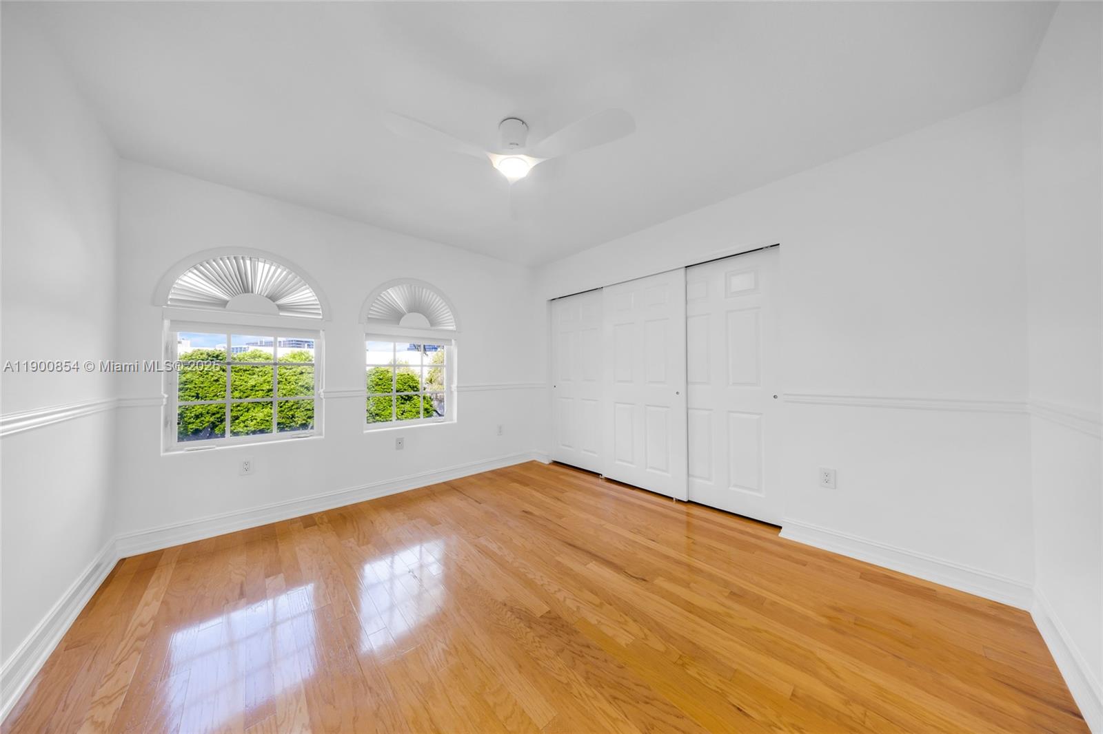 AVENTURA LAKES - PHASE II - Residential Lease