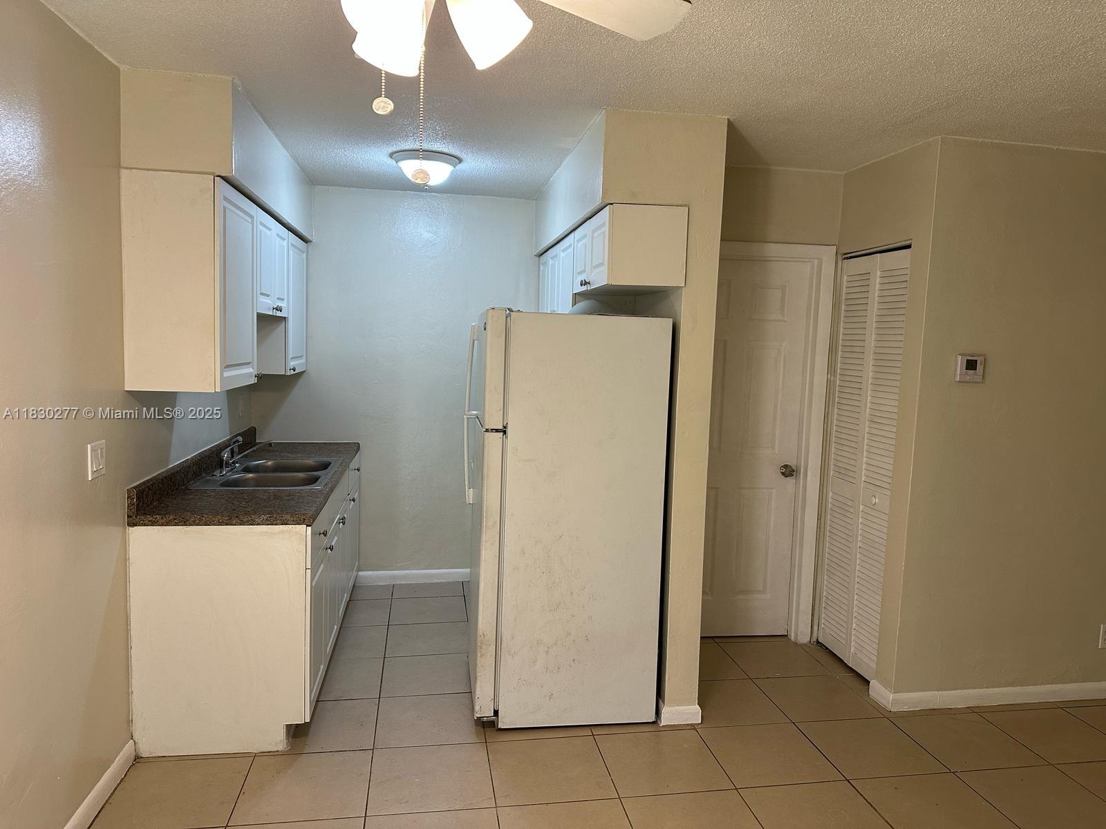 214 SE 8th St 5