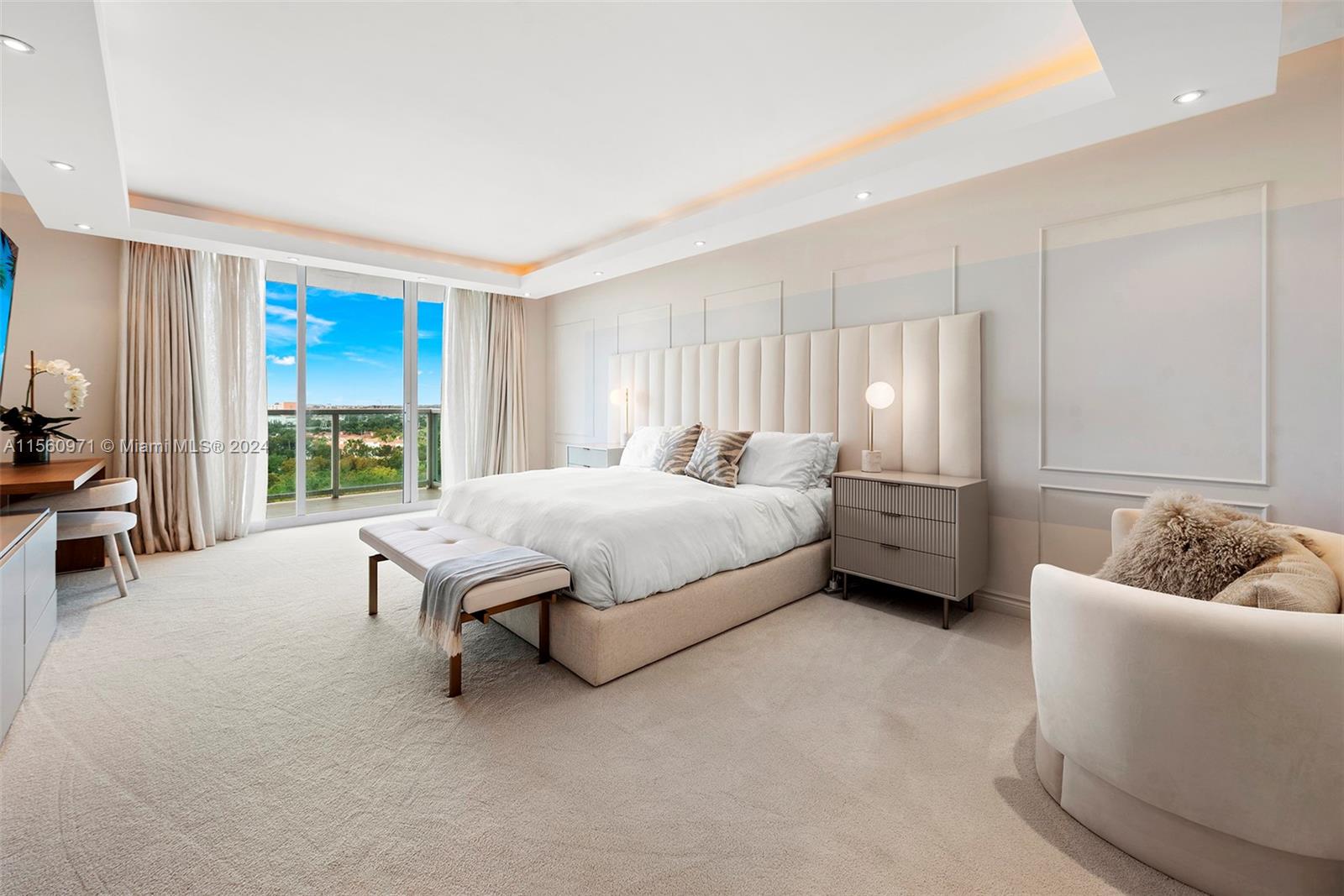 THE PENINSULA CONDO - Residential