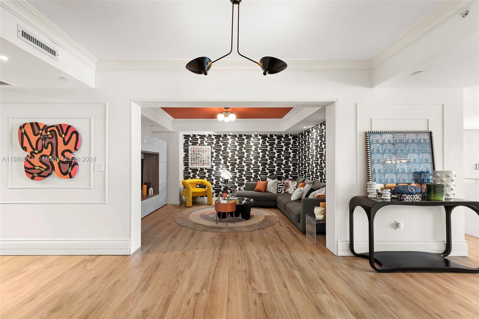 THE PENINSULA CONDO - Residential