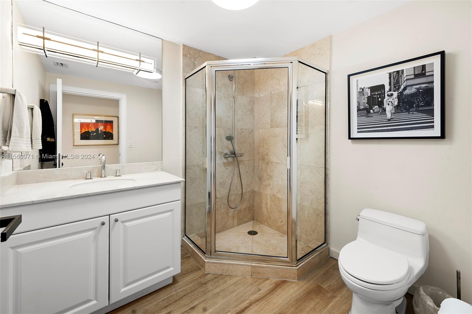 THE PENINSULA CONDO - Residential