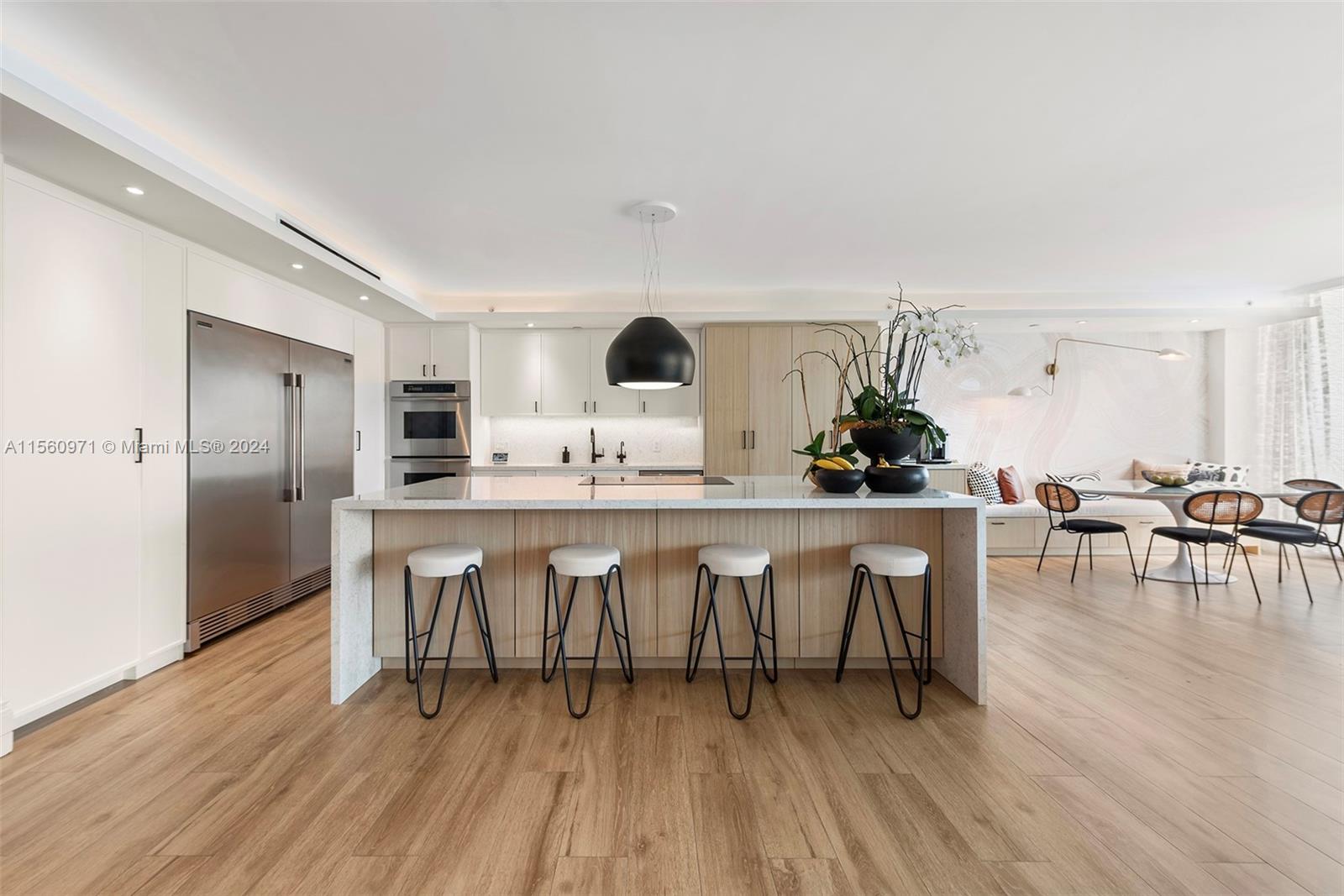 THE PENINSULA CONDO - Residential