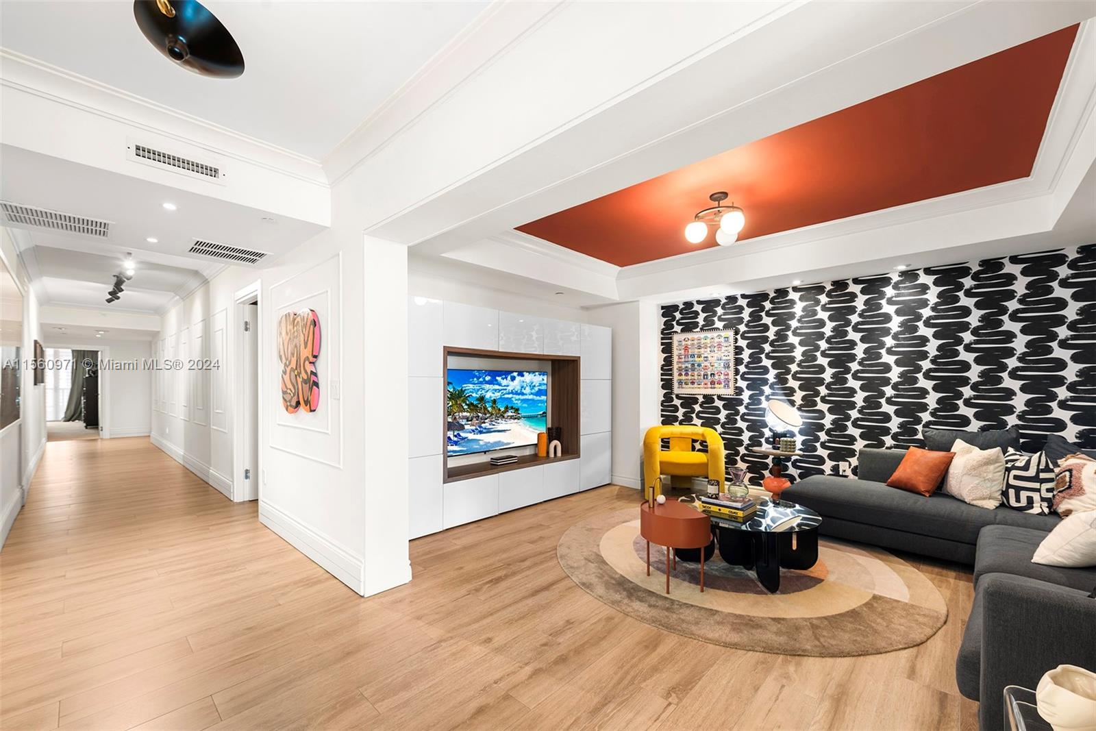 THE PENINSULA CONDO - Residential