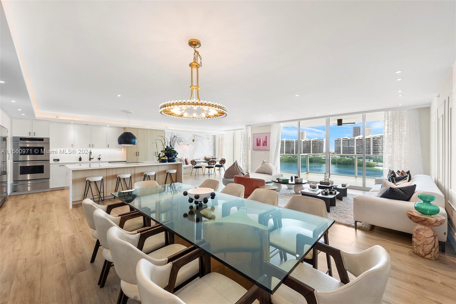 THE PENINSULA CONDO - Residential