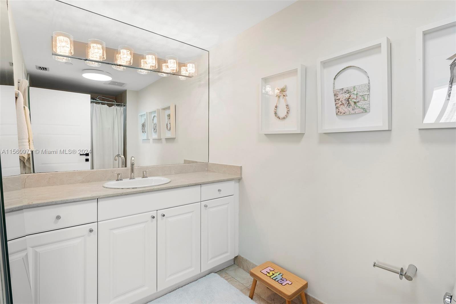 THE PENINSULA CONDO - Residential