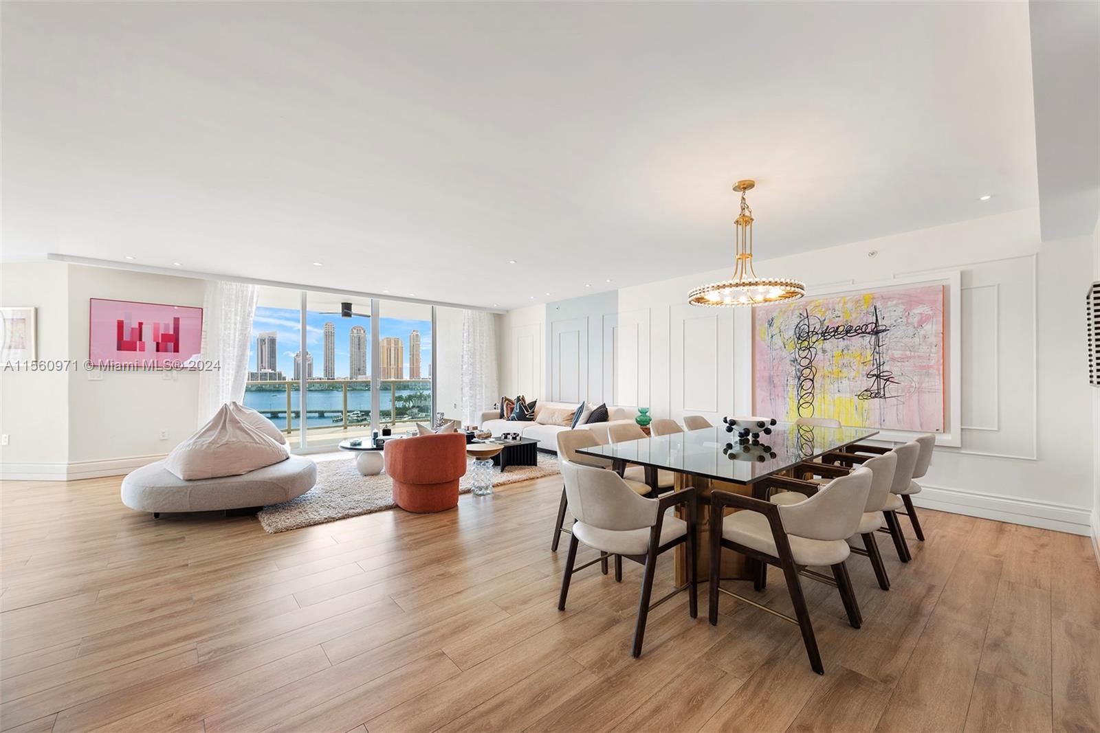 THE PENINSULA CONDO - Residential