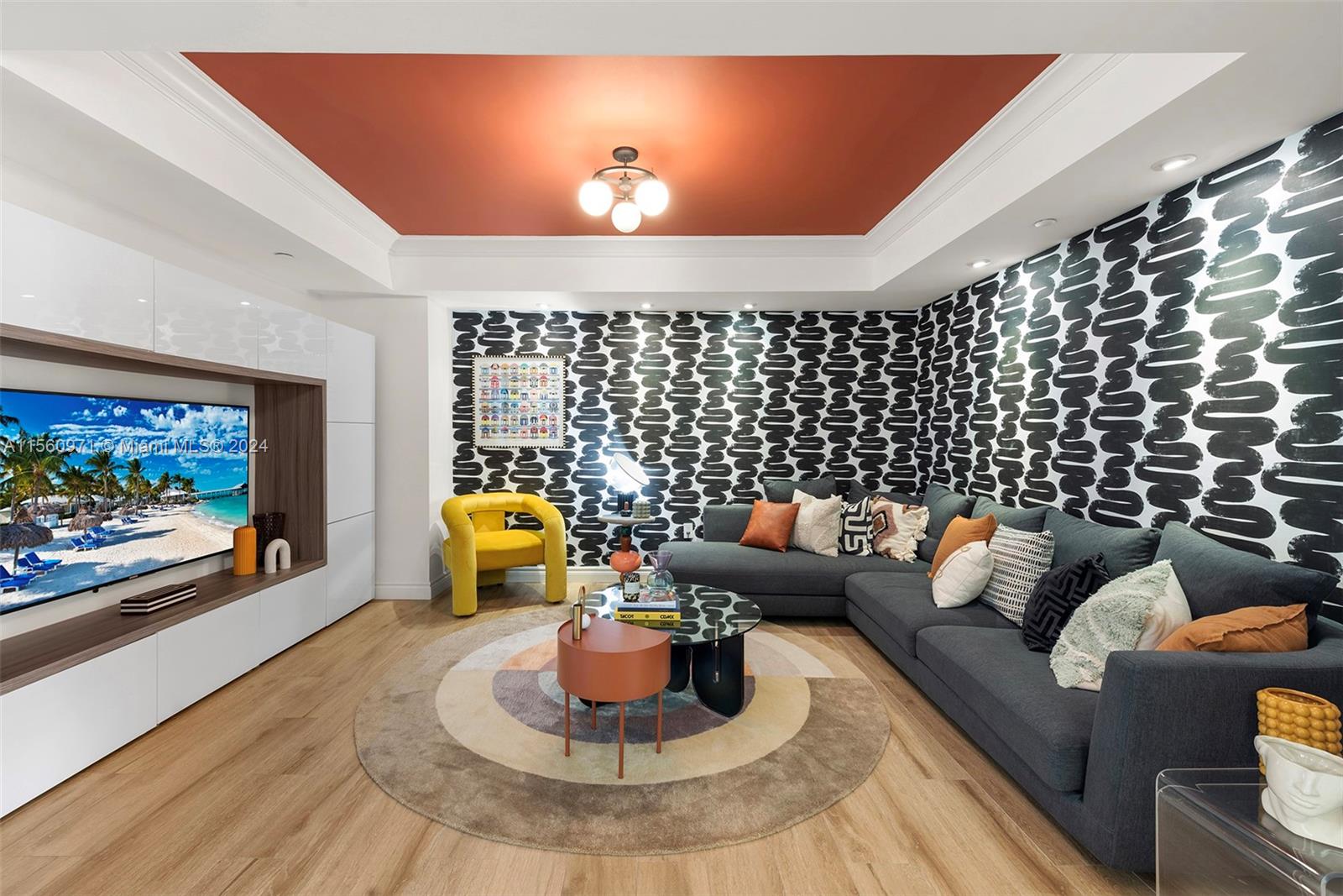 THE PENINSULA CONDO - Residential