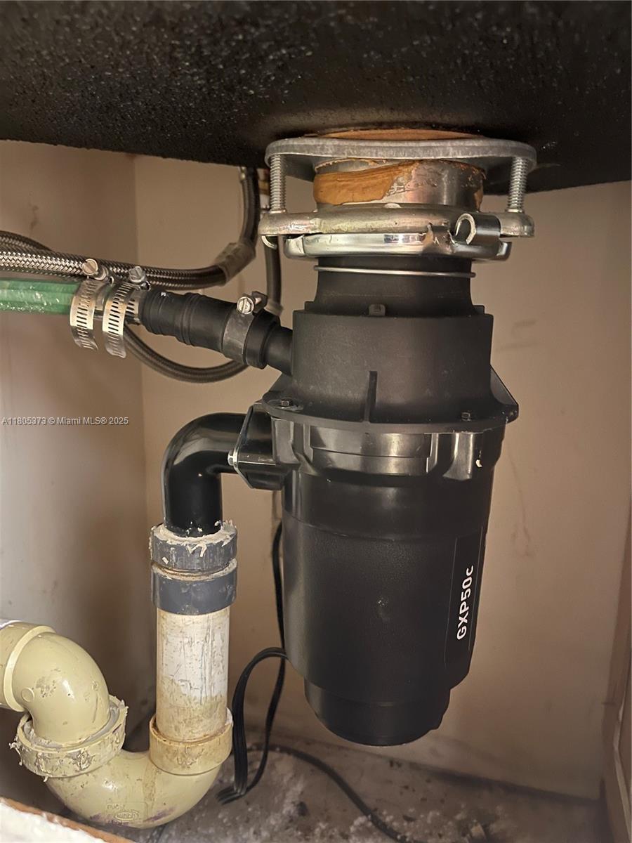 BERMUDA CLUB FOUR CONDO - Residential