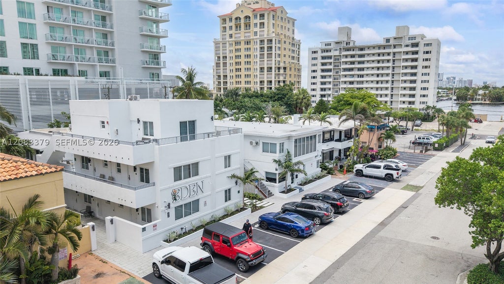Photo of 3020 + 3024 Seville St, Fort Lauderdale, FL 33304 (MLS # A12083379)