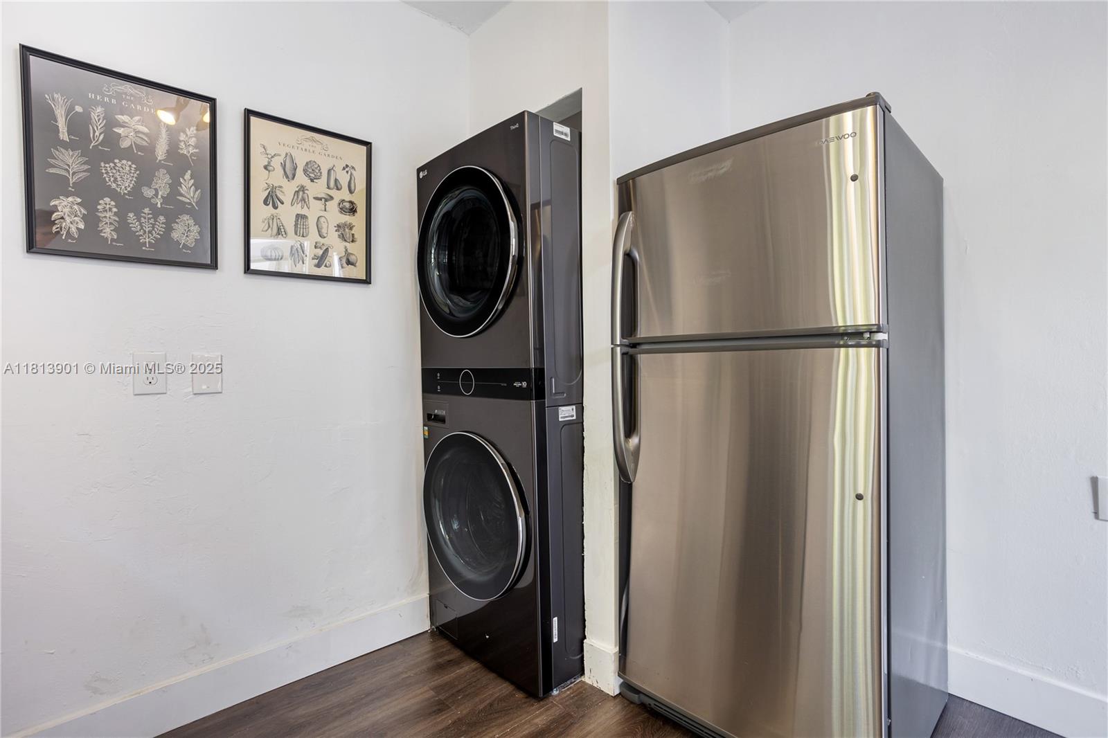 OCEAN BEACH ADDN NO 3 - Residential Lease