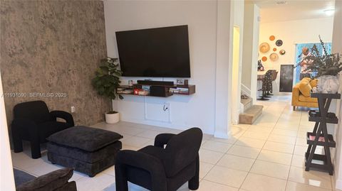 12383 NW 23rd Ct Miami FL 33167