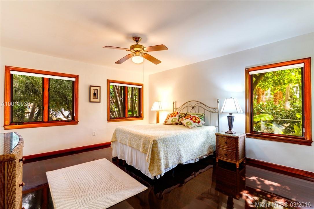 RIVO ALTO ISLAND - Residential