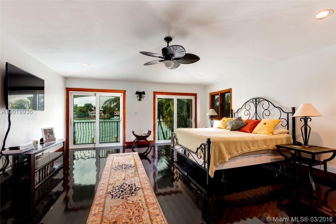 RIVO ALTO ISLAND - Residential