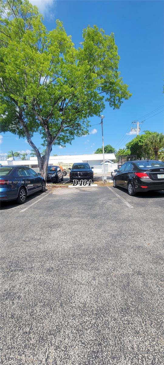 EDEN ISLES CONDO # 4 - Residential