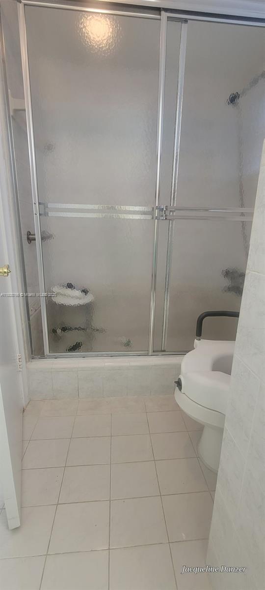 EDEN ISLES CONDO # 4 - Residential