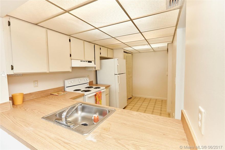 Great recently painted and new carpet unit. Second floor entrance. A+ schools. Association required $500.00 security deposit (refundable at the end of the lease). Easy to show and easy to rent