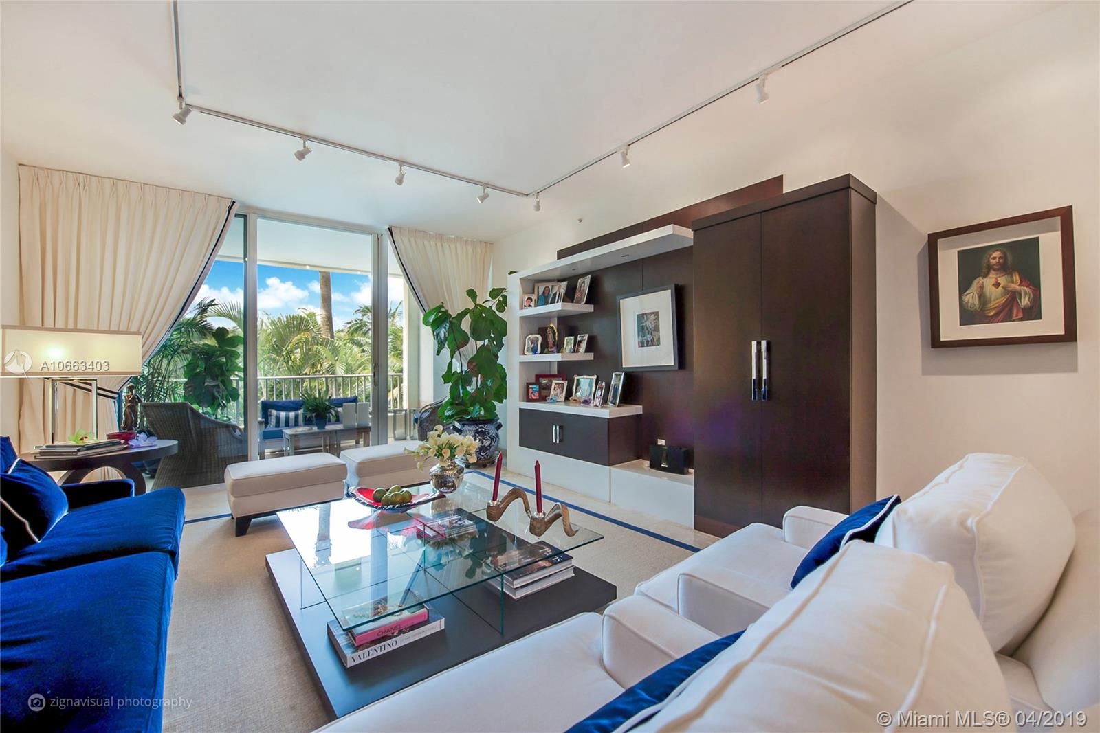 RESORT VILLA ONE CONDO - Residential Lease