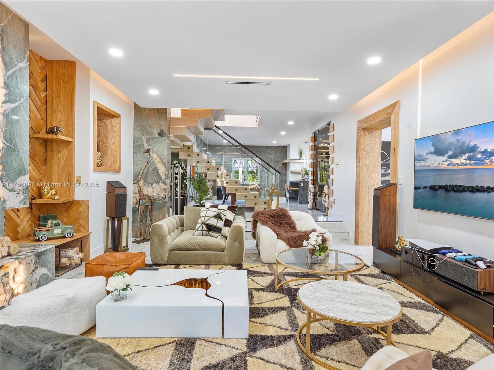 Rental Property at 4431 Alton Rd, Miami Beach, Miami-Dade County, Florida - Bedrooms: 5 
Bathrooms: 6  - $20,000 MO.