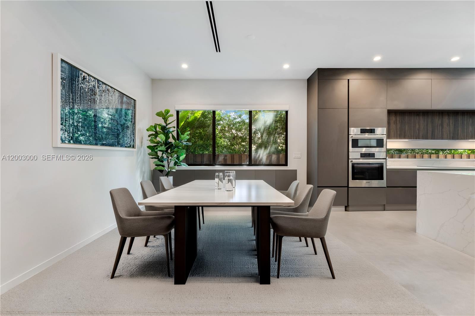 2916 Jackson Ave 2916