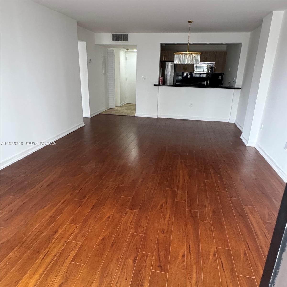 CHARTER CLUB CONDO - Residential Lease