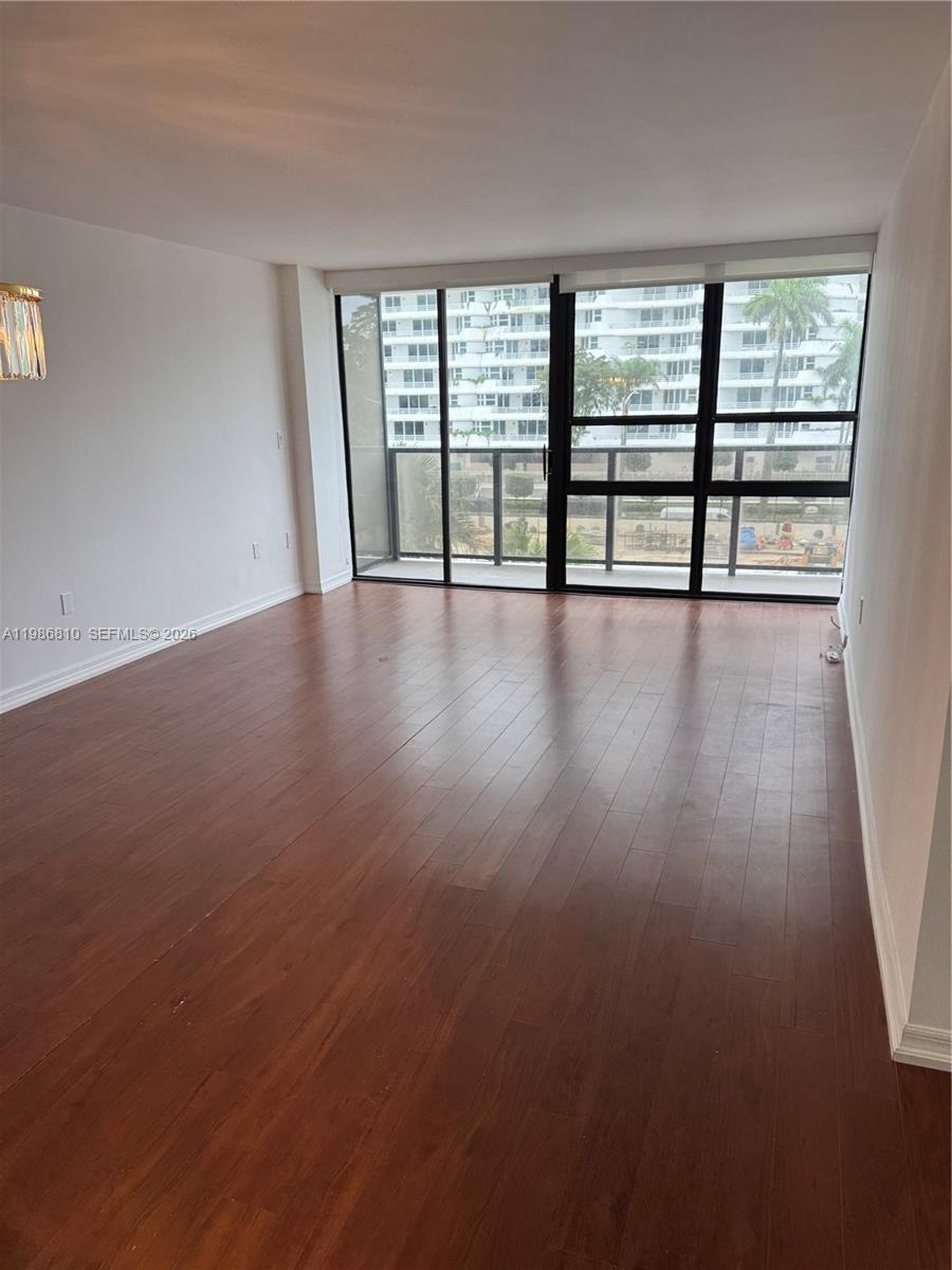 CHARTER CLUB CONDO - Residential Lease