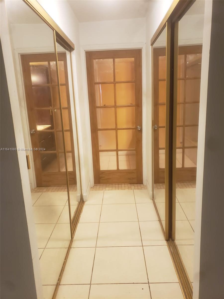 MISTY LAKE SOUTH CONDO PH - Residential