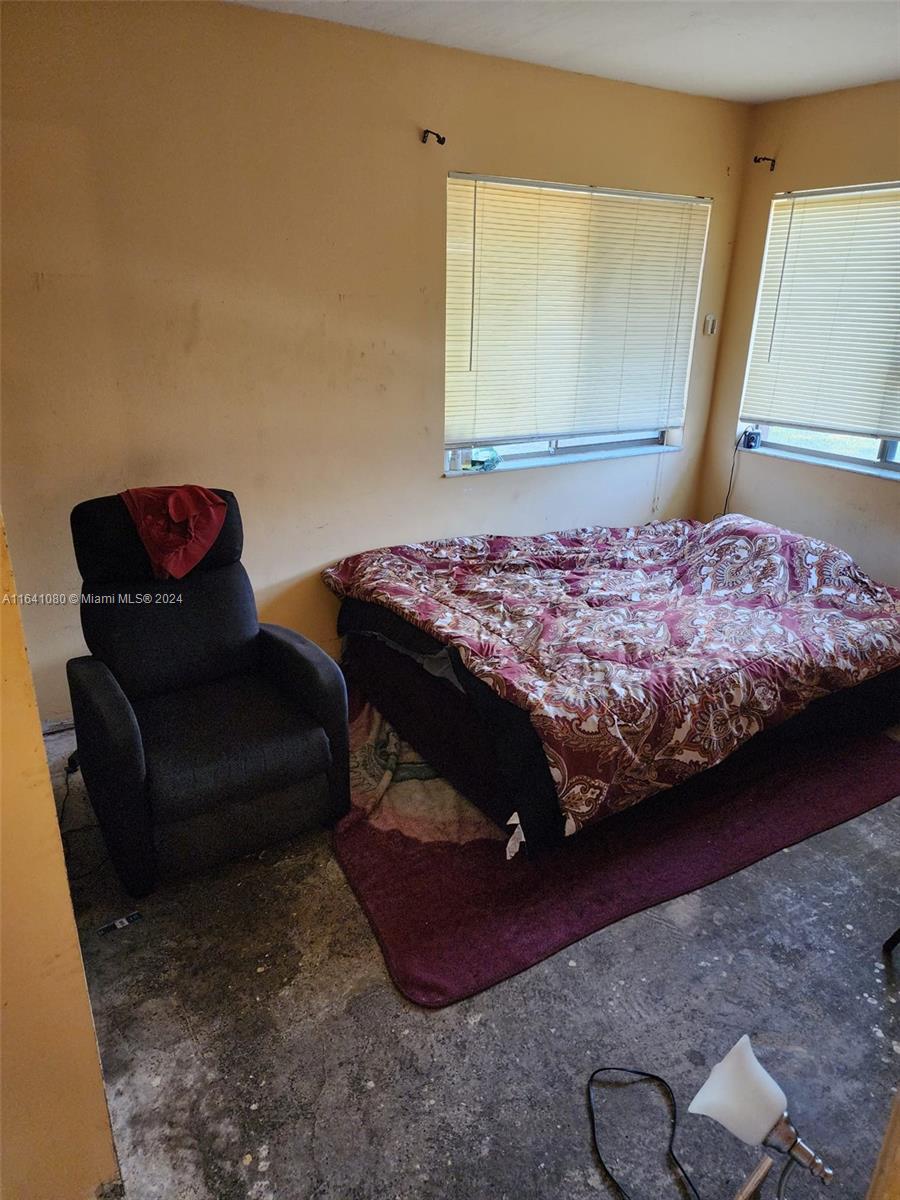 MISTY LAKE SOUTH CONDO PH - Residential