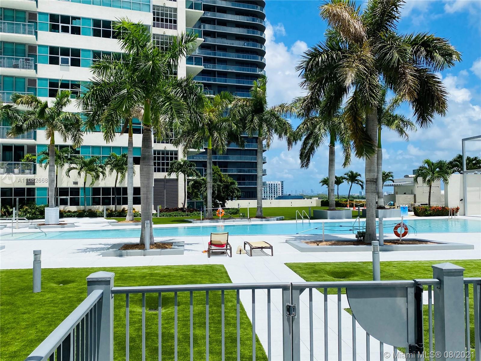 FOUR MIDTOWN MIAMI CONDO - Residential