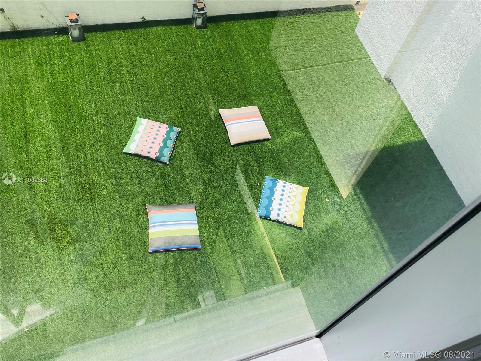 FOUR MIDTOWN MIAMI CONDO - Residential