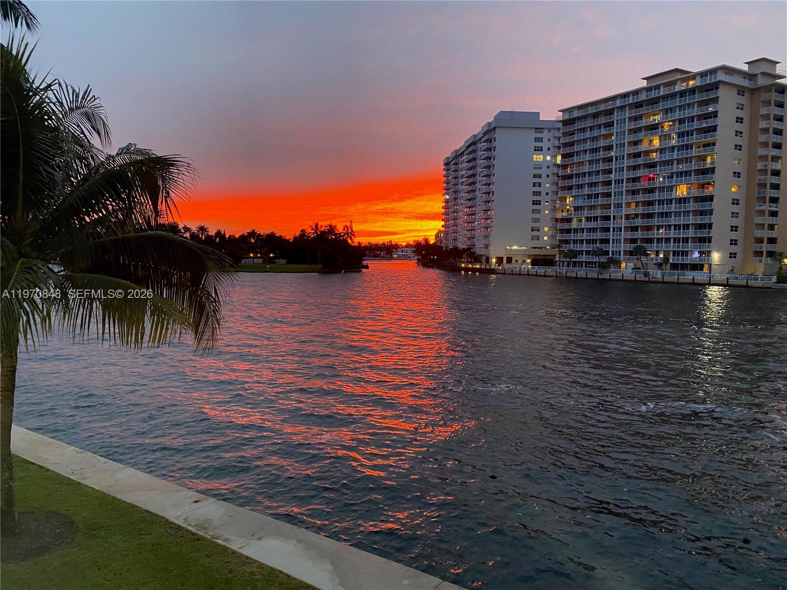 ISLANDS-JAMAICA CONDO - Residential