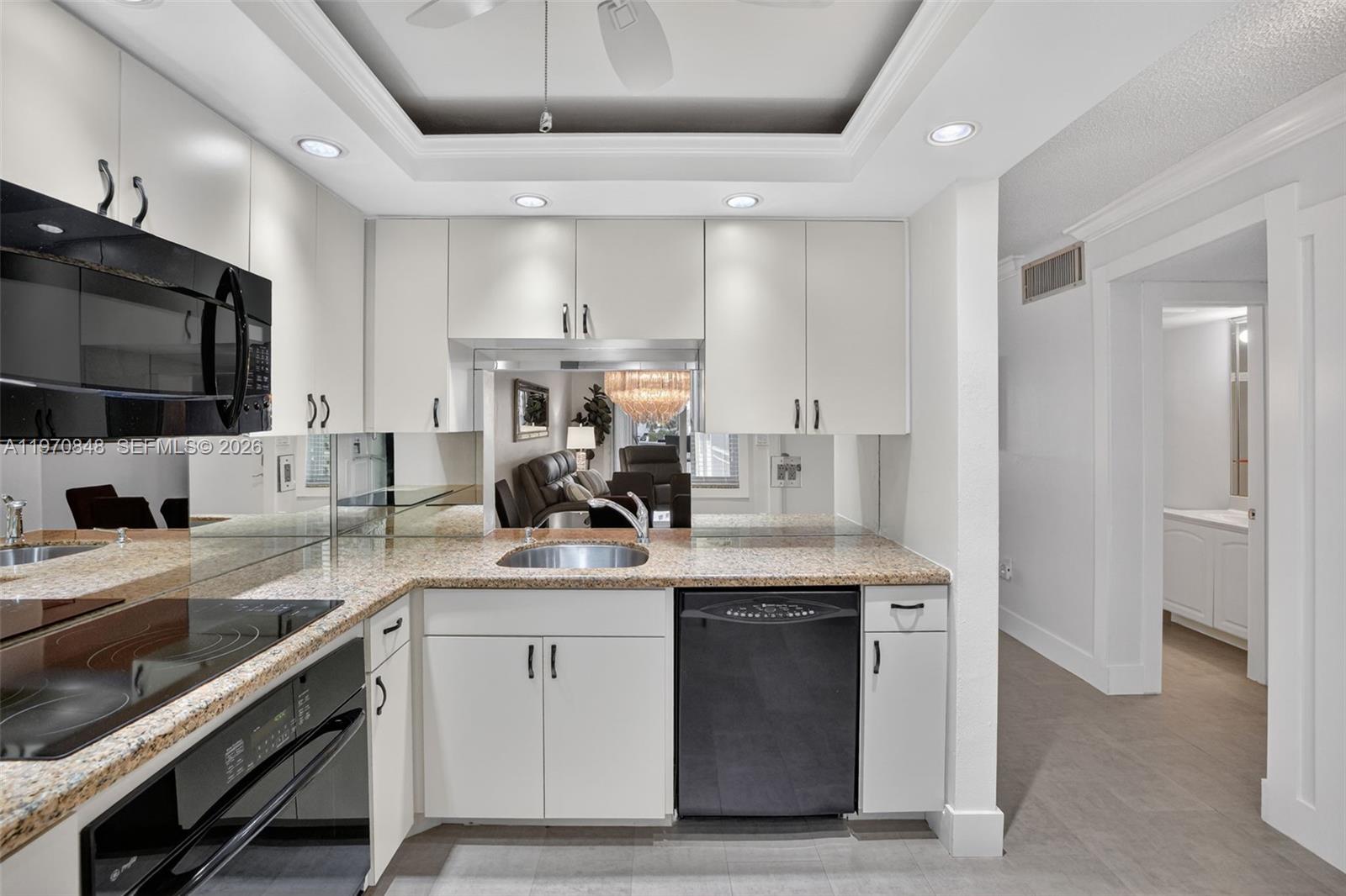 ISLANDS-JAMAICA CONDO - Residential