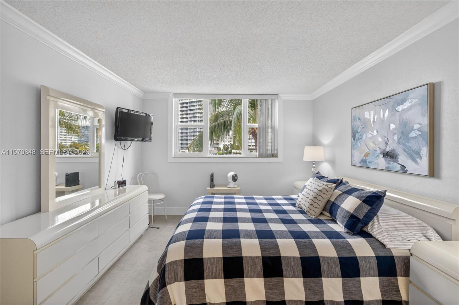 ISLANDS-JAMAICA CONDO - Residential