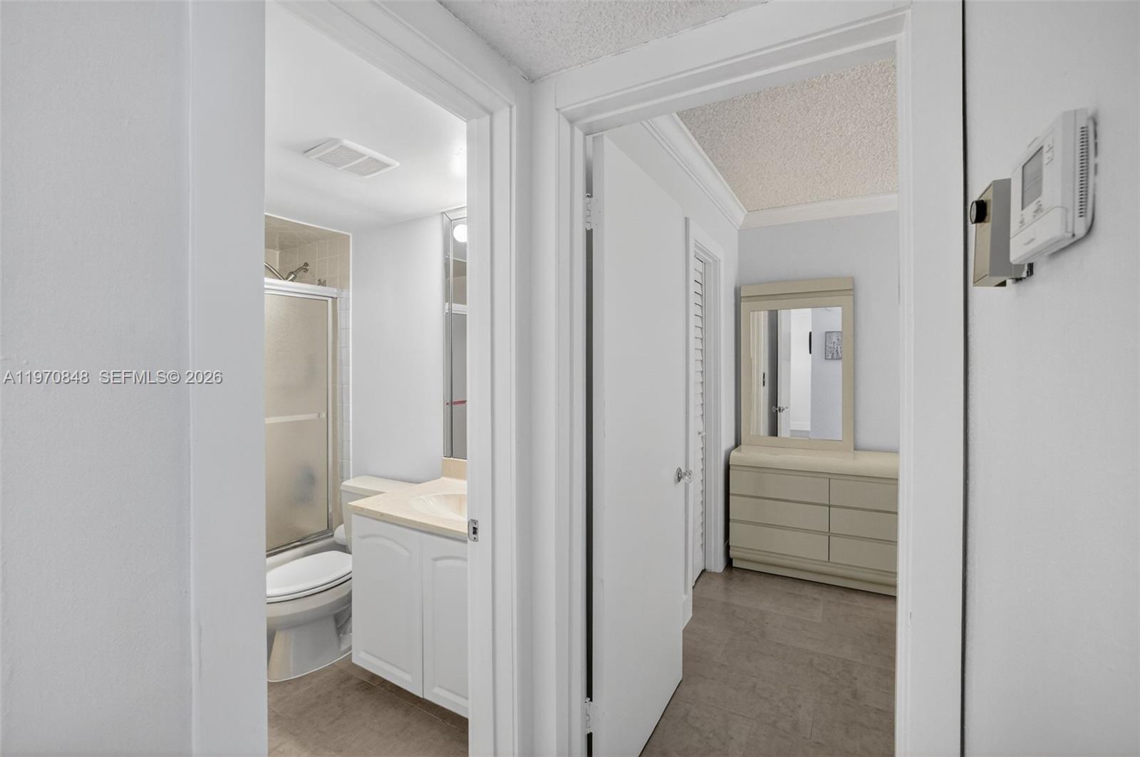 ISLANDS-JAMAICA CONDO - Residential