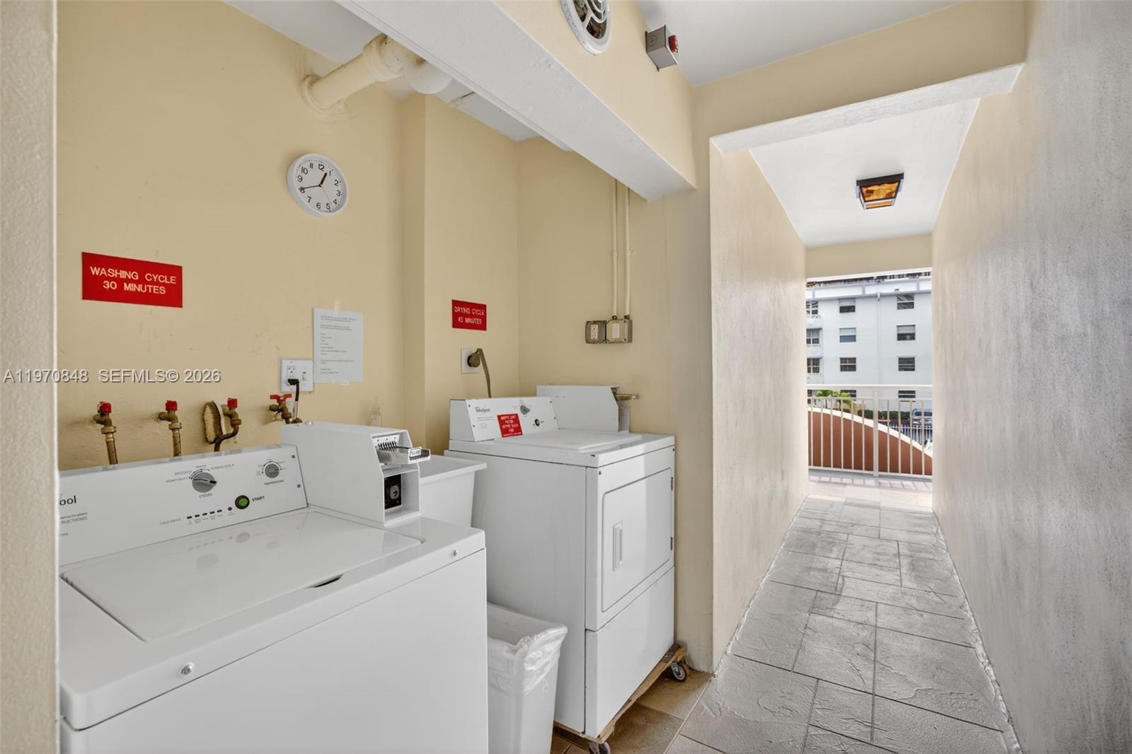 ISLANDS-JAMAICA CONDO - Residential