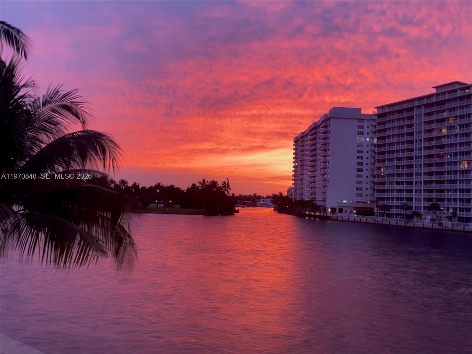 ISLANDS-JAMAICA CONDO - Residential