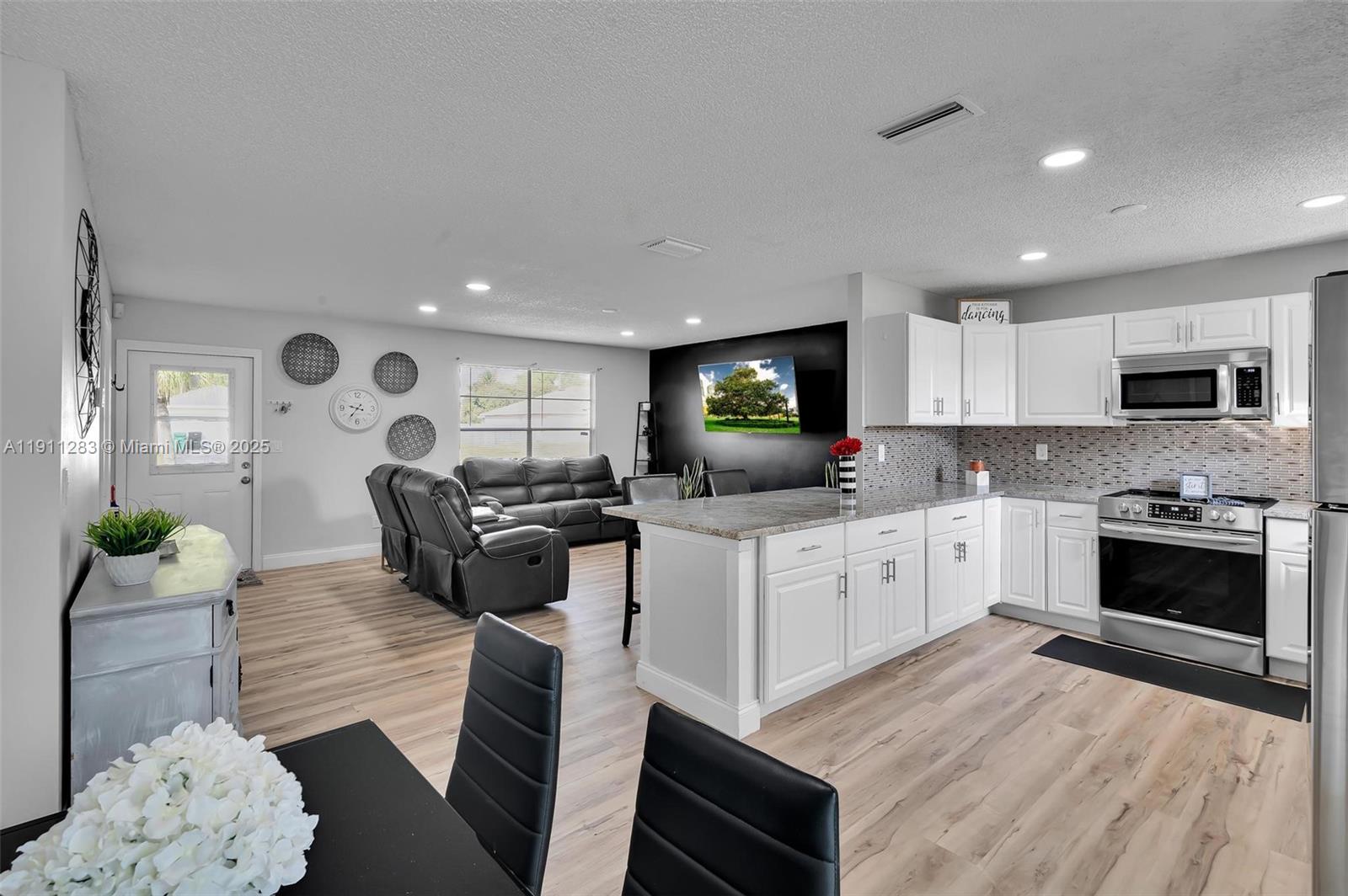 PORT ST LUCIE SECTION 2 - Residential