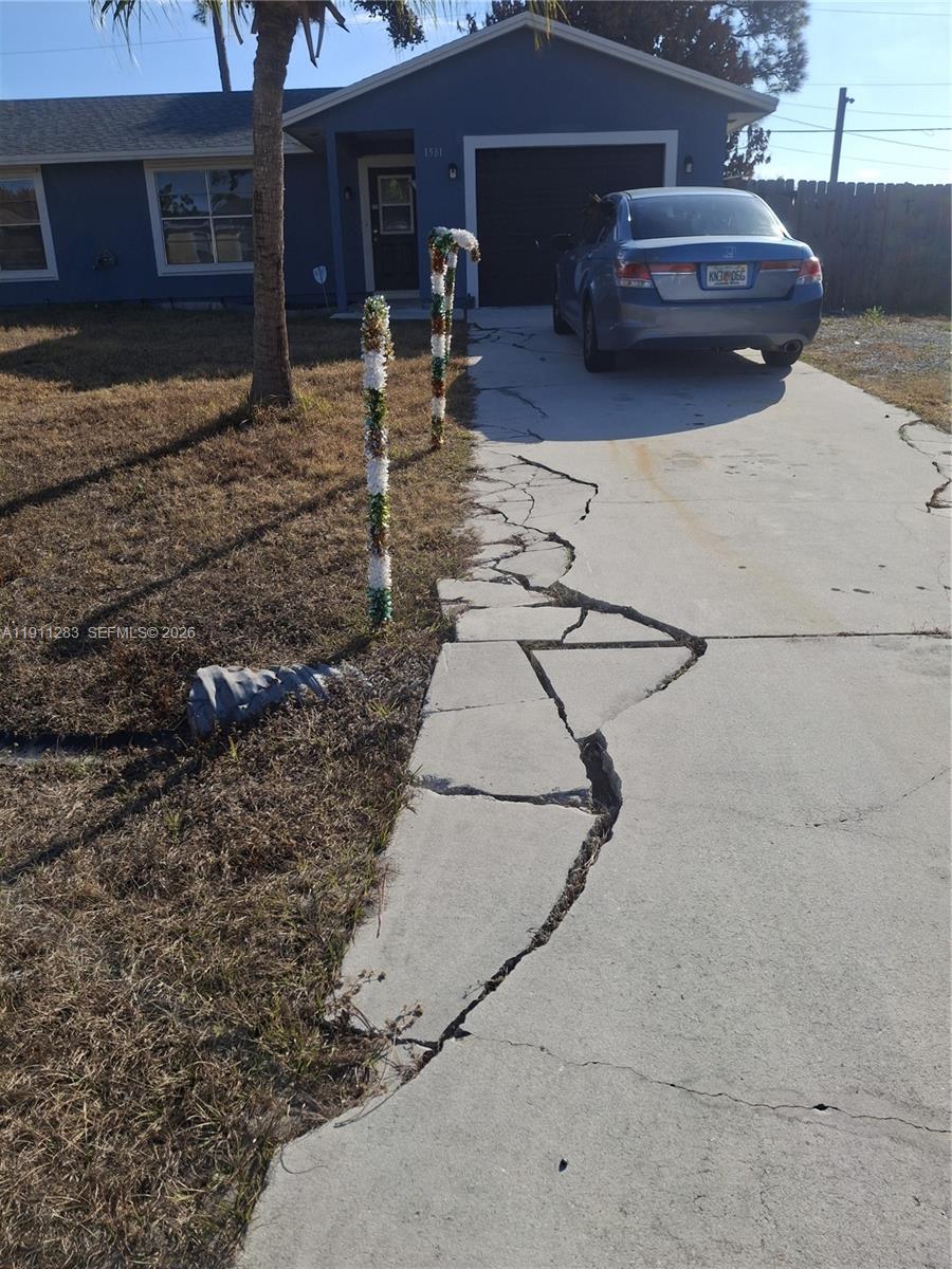 PORT ST LUCIE SECTION 2 - Residential