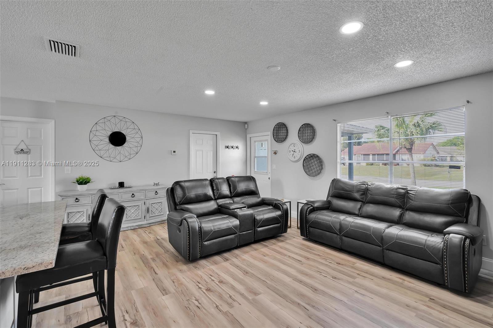 PORT ST LUCIE SECTION 2 - Residential