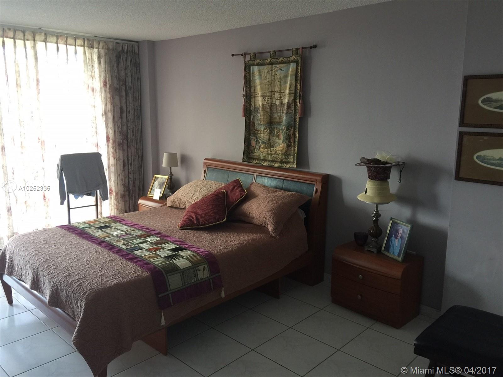 WINSTON TOWERS - Residential Lease