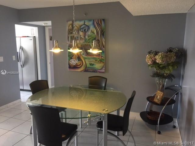 WINSTON TOWERS - Residential Lease