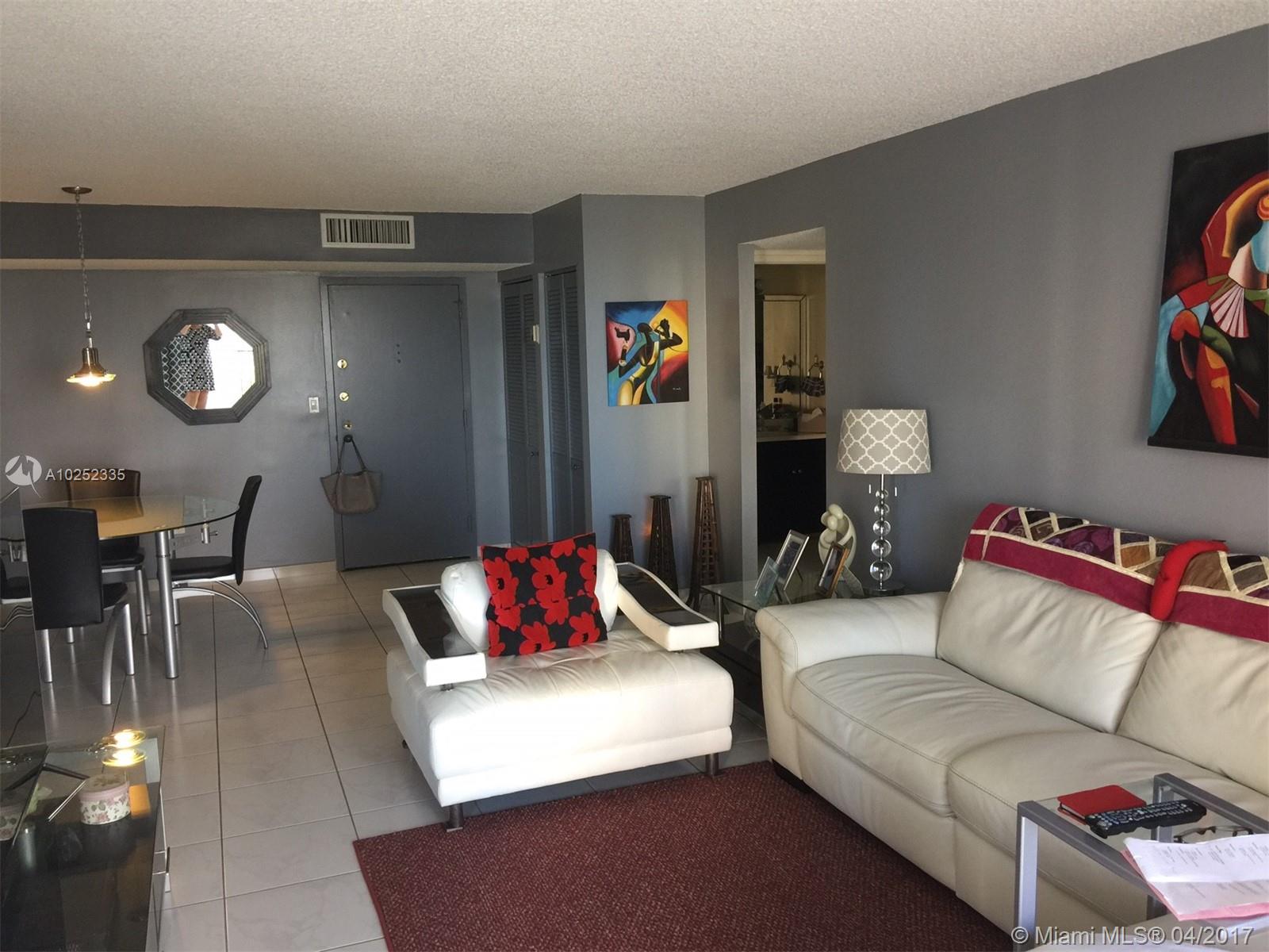 WINSTON TOWERS - Residential Lease