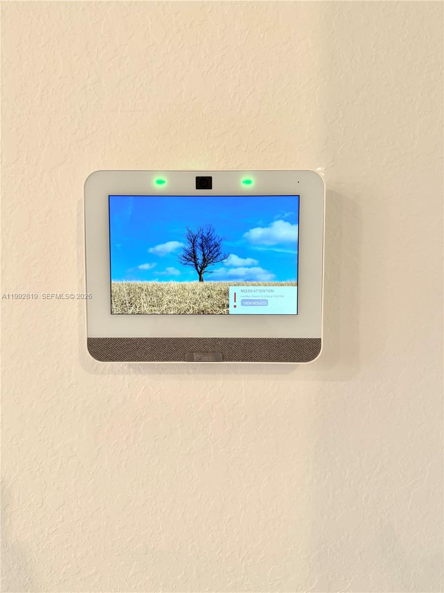 Palm Cay - Residential Lease