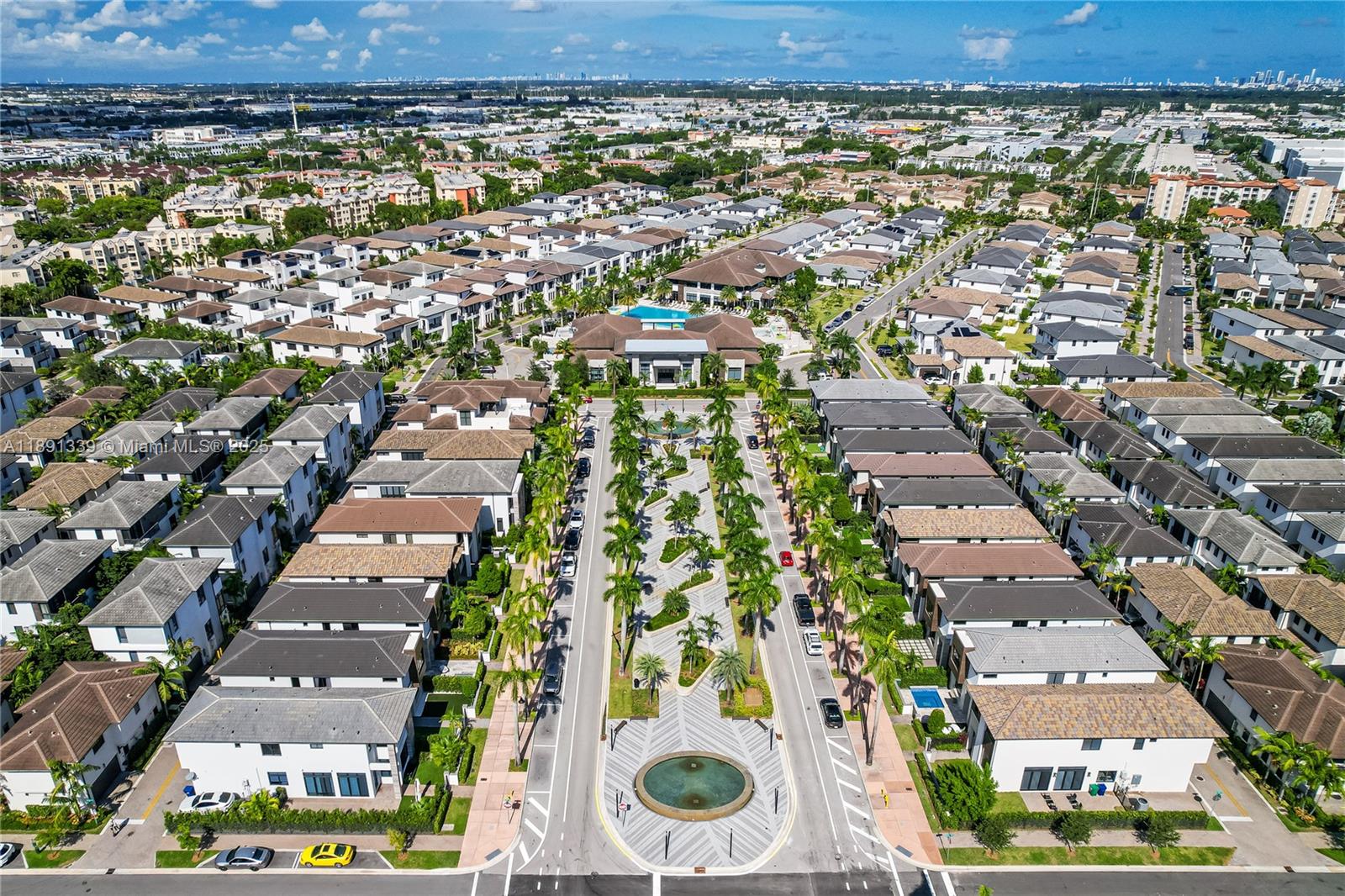 DOWNTOWN DORAL SOUTH PHAS - Residential Lease